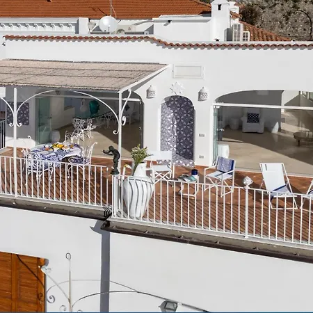 Estate4home - Regina Dar Adults Only