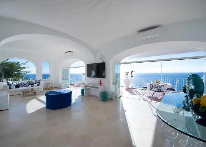 Estate4home - Regina Dar Adults Only *